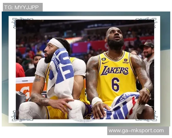 掘金与湖人首场对决精彩回顾及最终比分分析