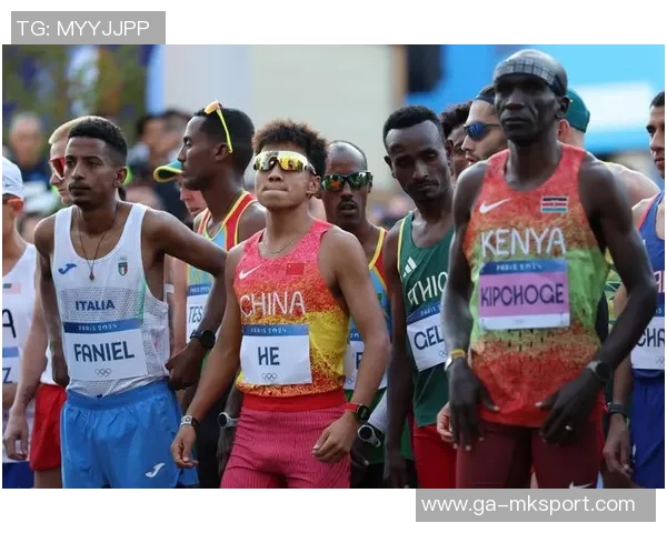 全运马拉松争议一幕:何杰领跑时蛇形走位 对手悉数仿照 目的曝光 全运马拉松争议一幕:何杰领跑时蛇形走位 对手悉数仿照 目的曝光